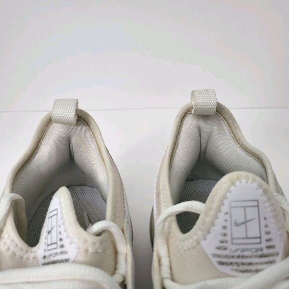 NIKE React Vapor NXT Hard Court Tennis Shoes White Womens 10 CV0742-100 - Picture 4 of 11